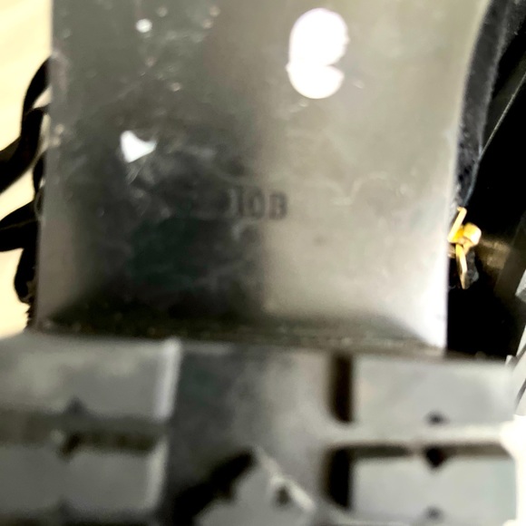 New Kate Spade Black Suede Sherpa Trimmed Lace Up Booties Silver Hardware - Picture 4 of 9